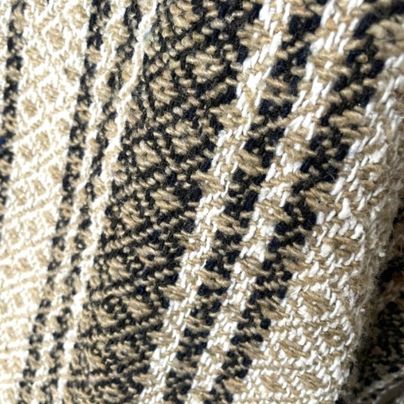 Mexican pop over Hoody 🤍 - Picture 6 of 9